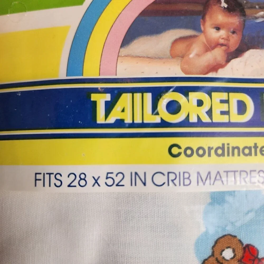 Vtg fitted crib sheet white fabric Bear in Hot Air Balloon by Tailored Baby prop